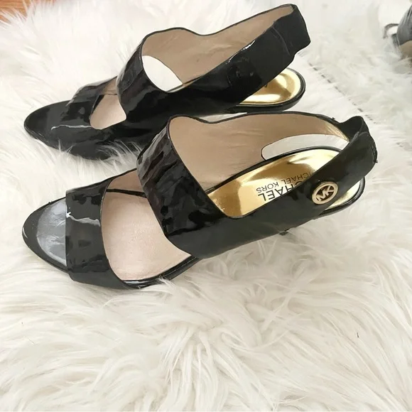 Michael Michael Kors Rochelle Open Toe Patent Leater Black Sandals - Picture 2 of 7